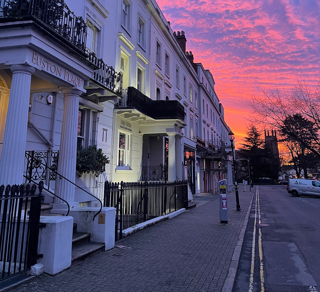 Img exteriorRedSky