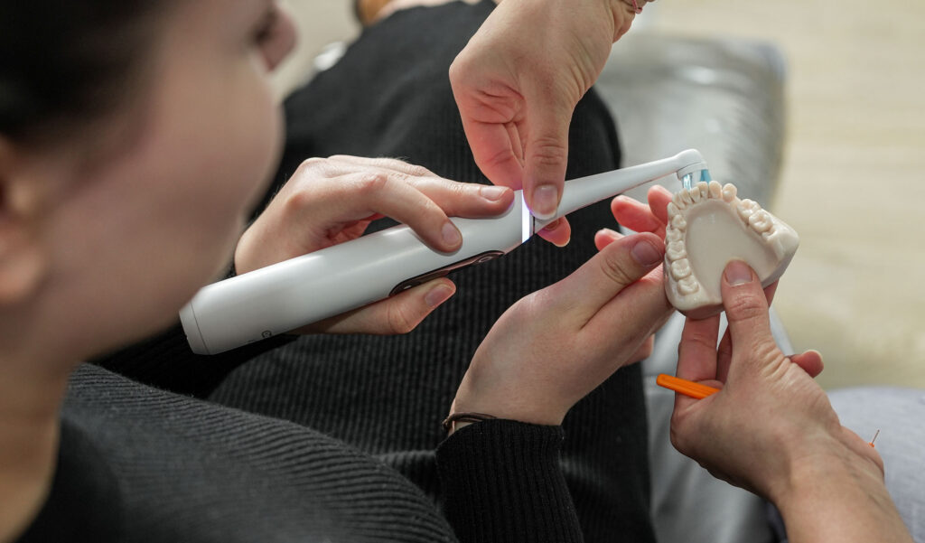 teeth brushing demonstration